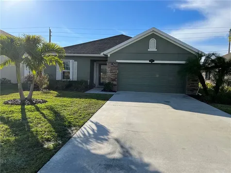 8073 Westfield Circle Vero Beach FL 32966