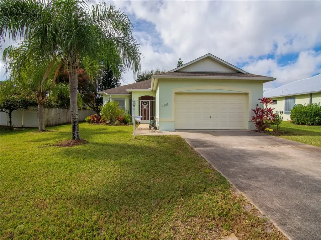 4725 50th Avenue Vero Beach FL 32967