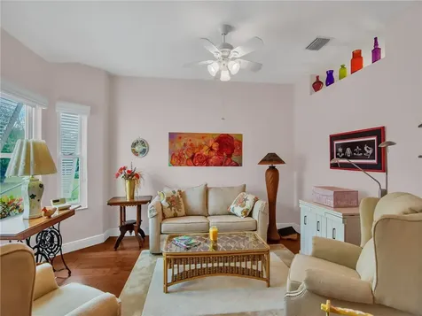 4725 50th Avenue Vero Beach FL 32967