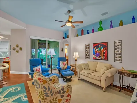 4725 50th Avenue Vero Beach FL 32967