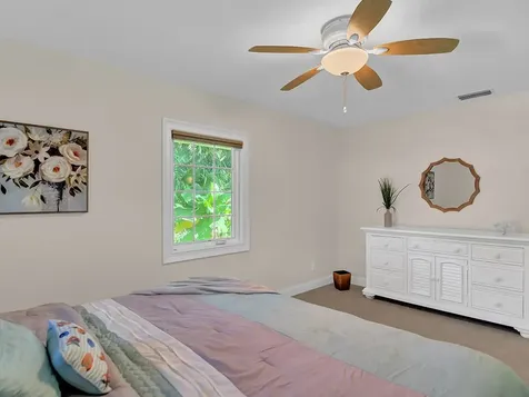 1526 Pelican Lane Vero Beach FL 32963