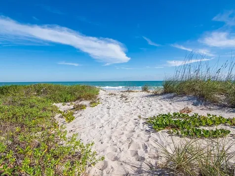 1526 Pelican Lane Vero Beach FL 32963