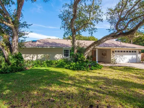 1526 Pelican Lane Vero Beach FL 32963