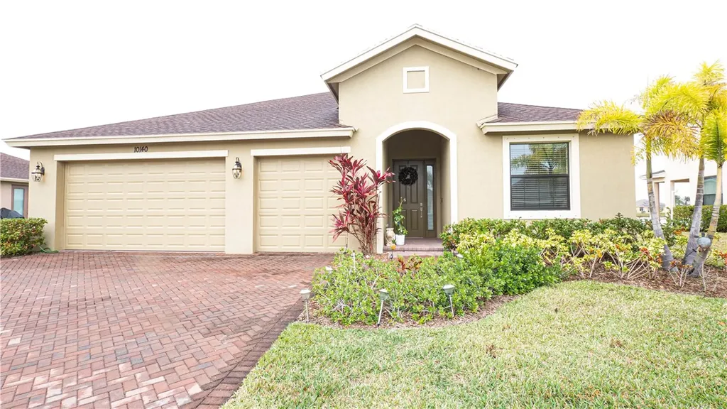 10140 Verona Manor Vero Beach FL 32966
