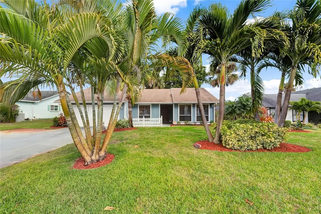 860 4th Lane Vero Beach FL 32962