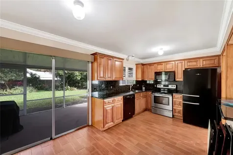 860 4th Lane Vero Beach FL 32962