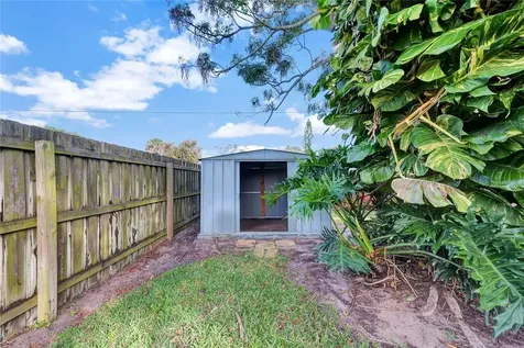 860 4th Lane Vero Beach FL 32962