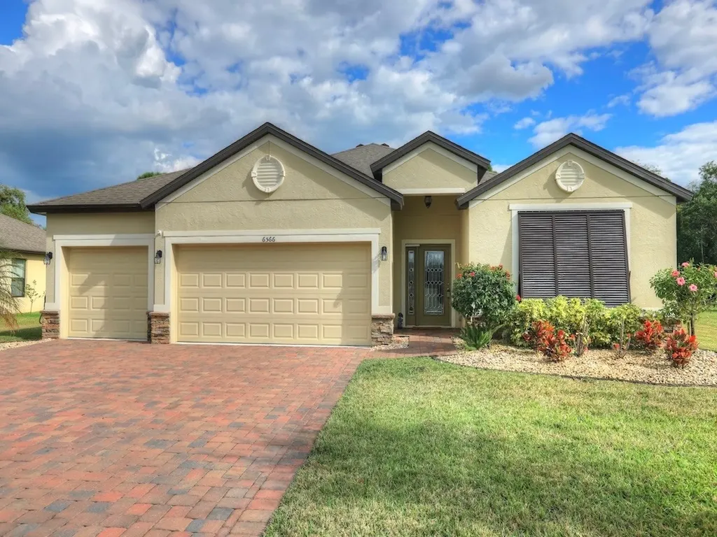 6566 59th Court Vero Beach FL 32967