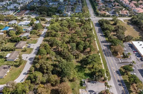 670 8th Street Vero Beach FL 32960