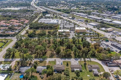 670 8th Street Vero Beach FL 32960