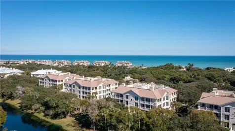 701 N Swim Club Drive Vero Beach FL 32963