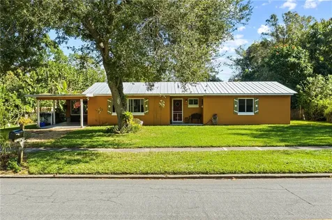 1826 21st Avenue Vero Beach FL 32960