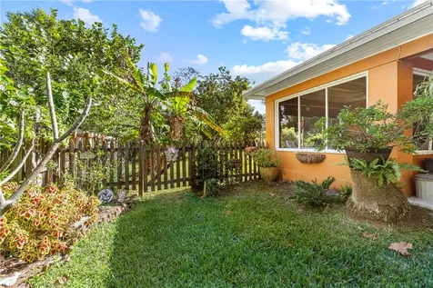 1826 21st Avenue Vero Beach FL 32960