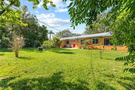 1826 21st Avenue Vero Beach FL 32960