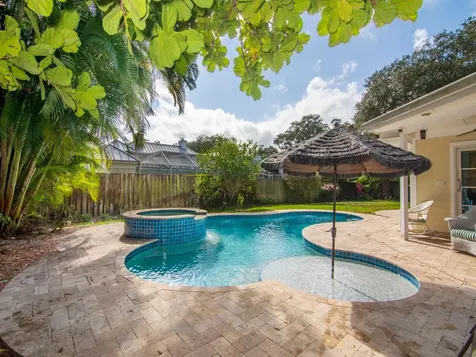 726 Flamevine Lane Vero Beach FL 32963
