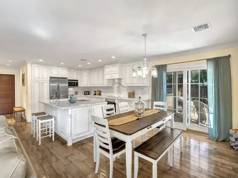 726 Flamevine Lane Vero Beach FL 32963