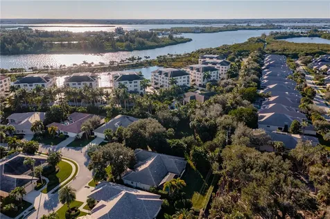 9050 Castle Harbour Circle Vero Beach FL 32963