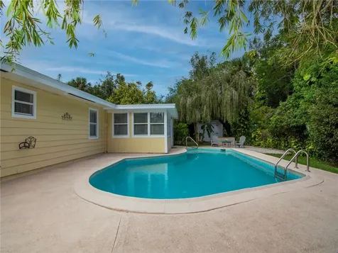 746 41st Avenue Vero Beach FL 32968