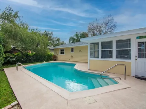 746 41st Avenue Vero Beach FL 32968