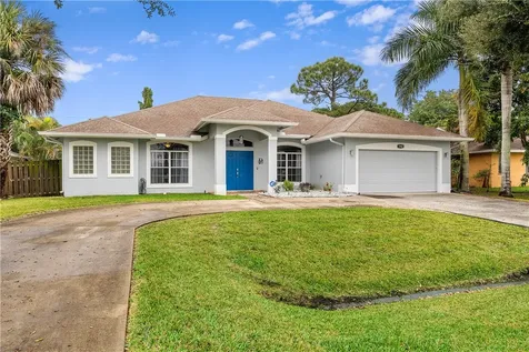 1942 SE Floresta Drive Port St. Lucie FL 34983