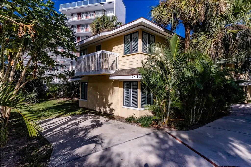 953 E Causeway Boulevard Vero Beach FL 32963