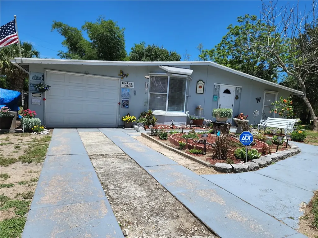104 Highland Drive SE Vero Beach FL 32962