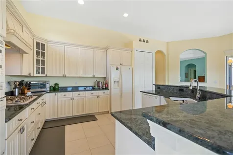 7614 S Village Square Vero Beach FL 32966