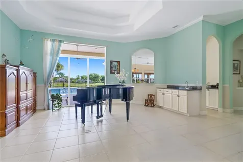 7614 S Village Square Vero Beach FL 32966