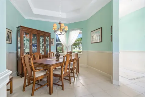 7614 S Village Square Vero Beach FL 32966