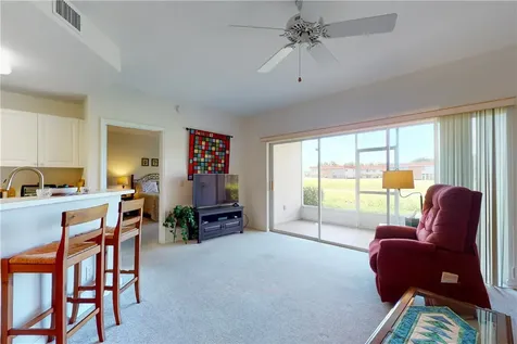275 Grand Royale Circle Vero Beach FL 32962