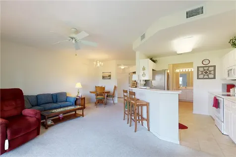 275 Grand Royale Circle Vero Beach FL 32962
