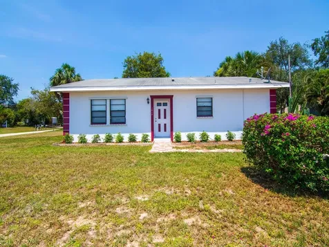 1415 2nd Avenue SW Vero Beach FL 32962