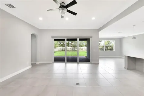 1529 Segovia Circle Vero Beach FL 32966