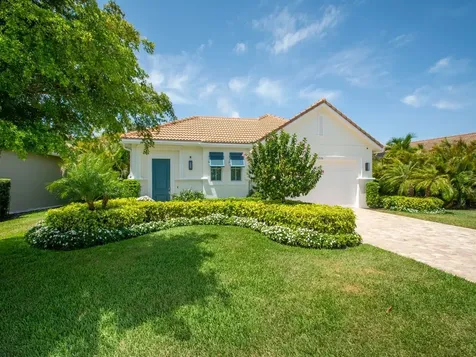 2126 Falls Circle Vero Beach FL 32967