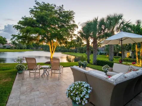 2126 Falls Circle Vero Beach FL 32967