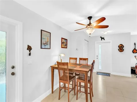 2095 53rd Avenue Vero Beach FL 32966