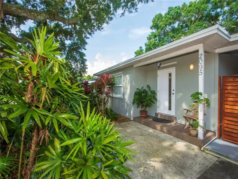 2095 53rd Avenue Vero Beach FL 32966