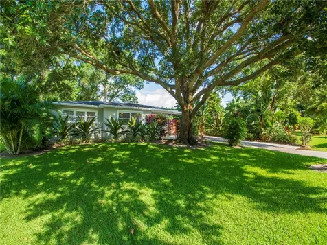 2095 53rd Avenue Vero Beach FL 32966