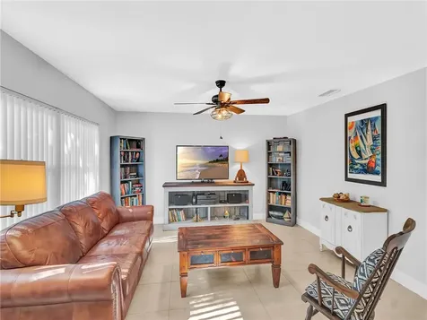 2095 53rd Avenue Vero Beach FL 32966