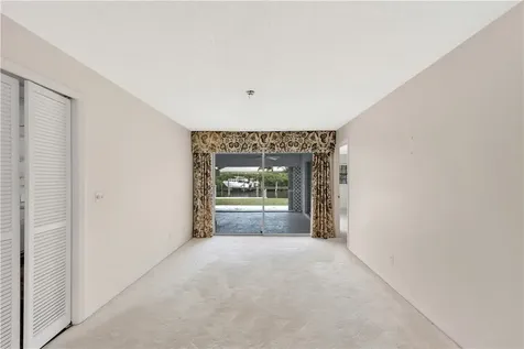 8 Sea Horse Lane Vero Beach FL 32960