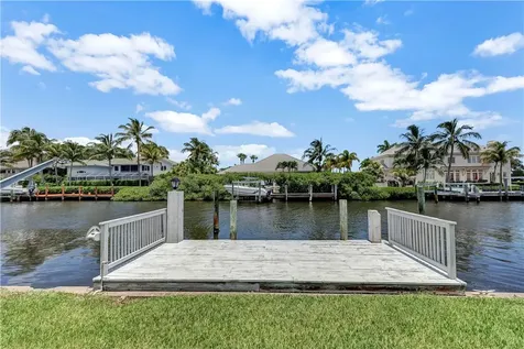 8 Sea Horse Lane Vero Beach FL 32960