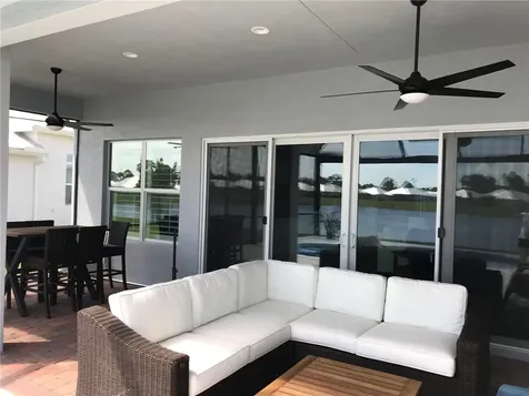 1085 2nd Manor SW Vero Beach FL 32962
