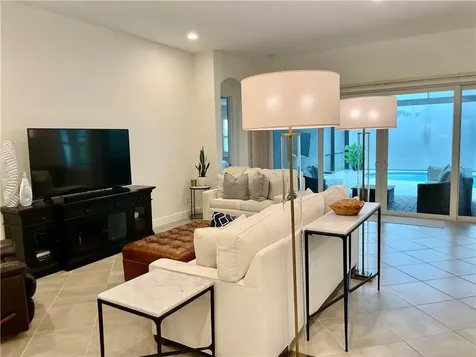1085 2nd Manor SW Vero Beach FL 32962