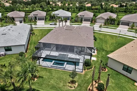5054 Newell Circle Vero Beach FL 32967