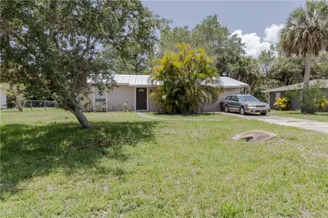 7603 Deland Avenue Fort Pierce FL 34951