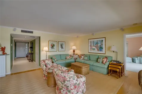 1875 Bay Road Vero Beach FL 32963