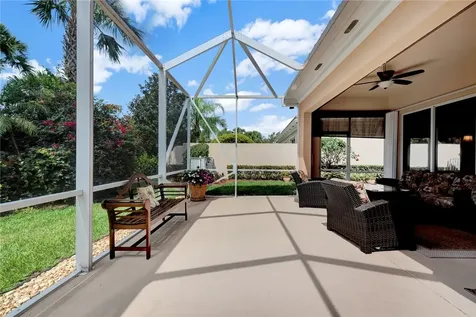5295 Eleuthra Circle Vero Beach FL 32967