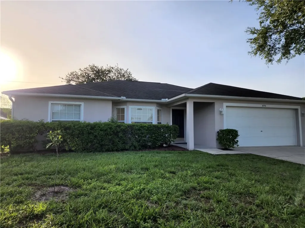 8176 101st Avenue Vero Beach FL 32967