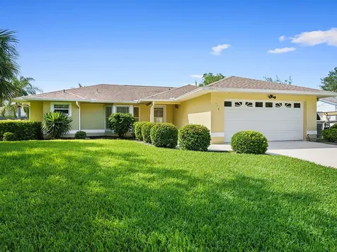 574 Carnival Terrace Sebastian FL 32958