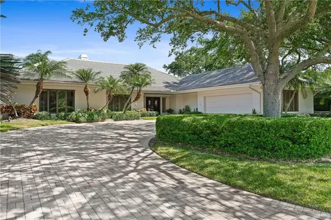 152 Anchor Drive Vero Beach FL 32963